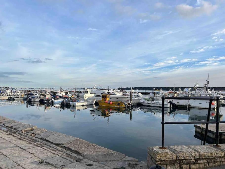 The Nook - Cosy Coastal Retreat Near Sandbanks Poole Exterior photo