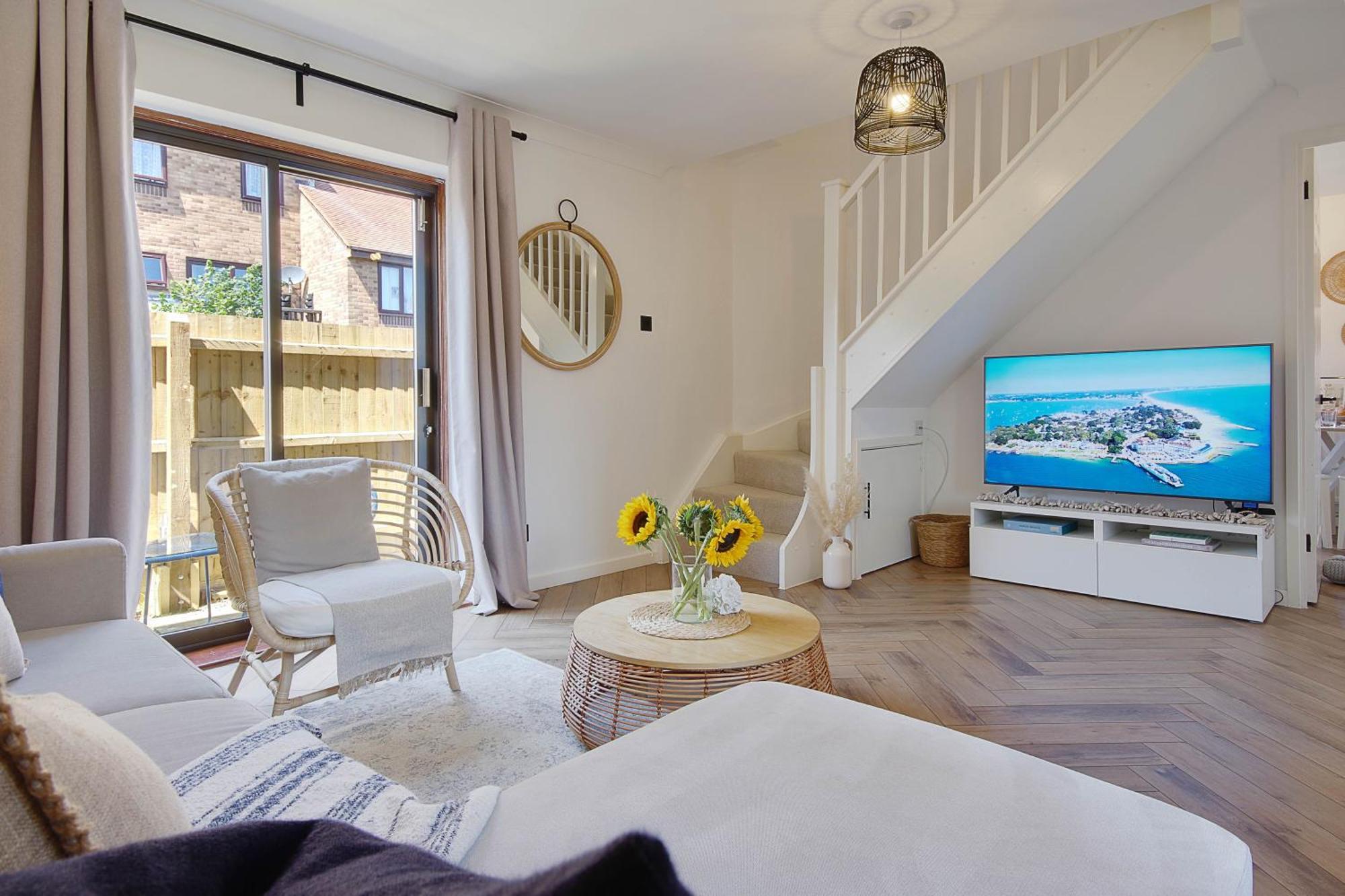 The Nook - Cosy Coastal Retreat Near Sandbanks Poole Exterior photo